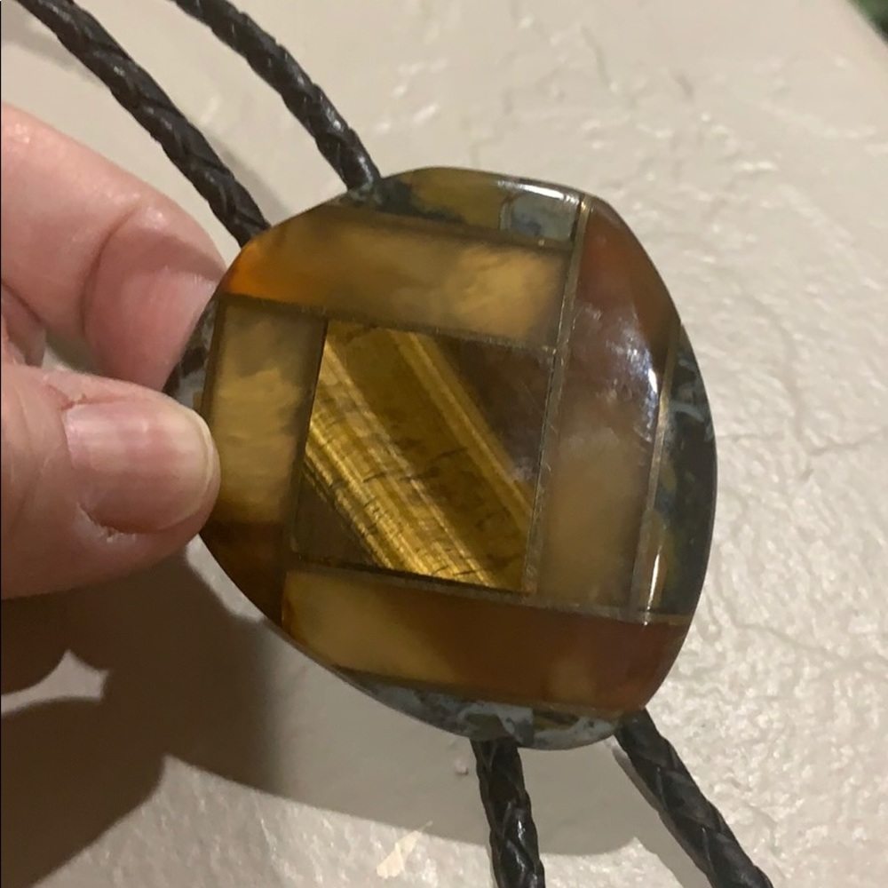 Gorgeous Vintage Bennett Bolo Tie